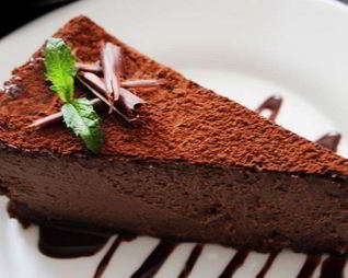 Простой шоколадный чизкейк без выпечки