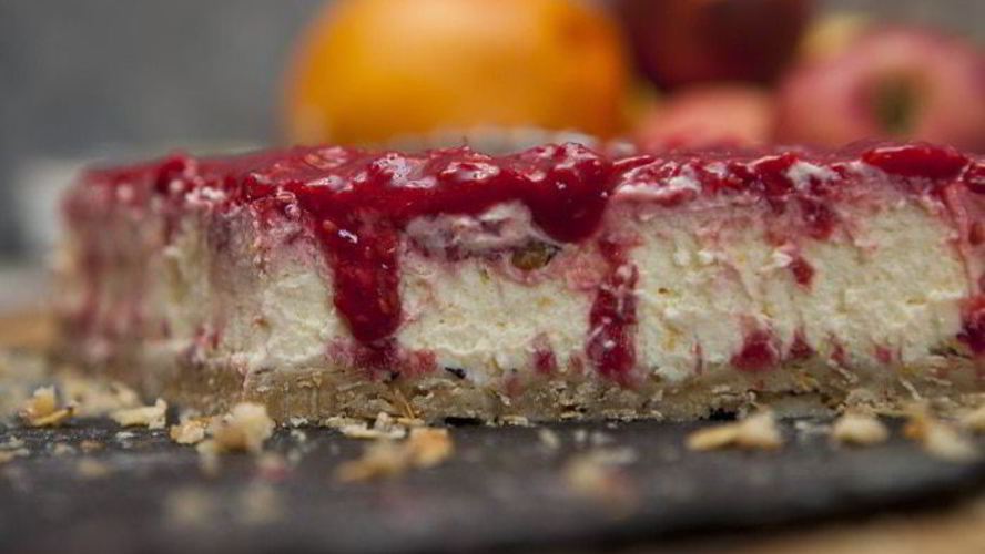 Рецепт ванильный чизкейк с малиновым соусом