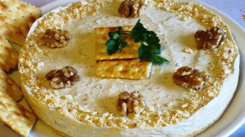 закусочный чизкейк с горгонзолой и грецкими орехами