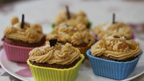 Рецепт Капкейки с арахисовым маслом и арахисом