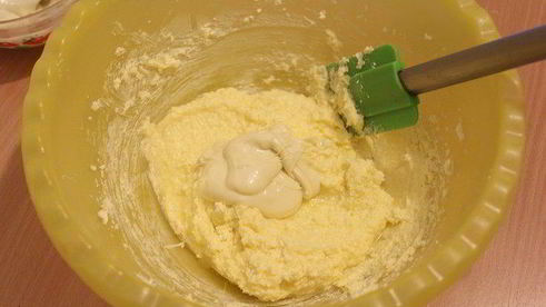 кекс с грушей и белым шоколадом