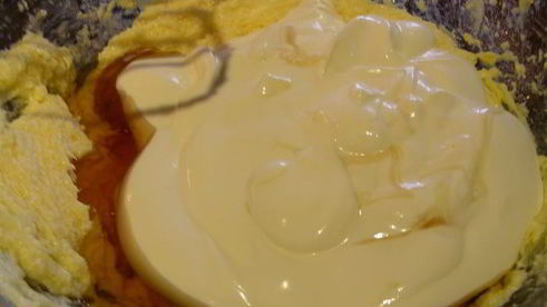 кекс с овсяными хлопьями и медом