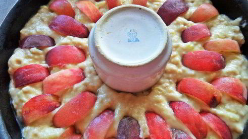 кекс с цукини и персиками