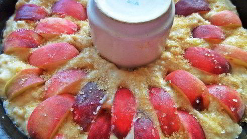 кекс с цукини и персиками