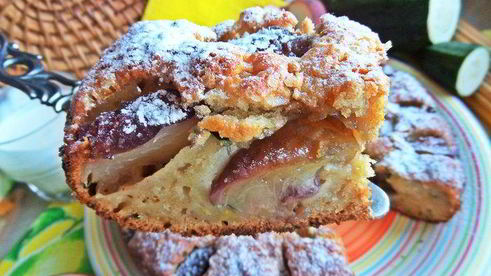 кекс с цукини и персиками