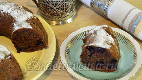 кекс со смородиной