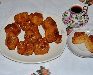 Кексы медовые на кефире