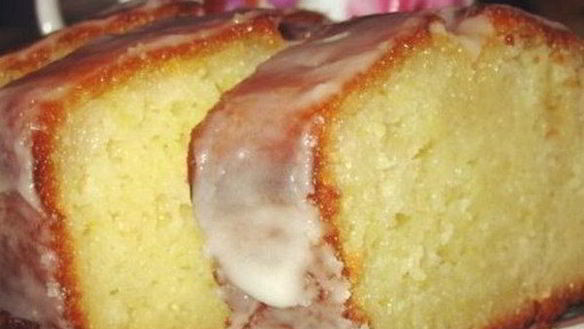 Рецепт Лимонный кекс на йогурте в глазури