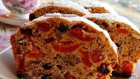 Рецепт Пряный кекс с вяленой клюквой, курагой и орехами