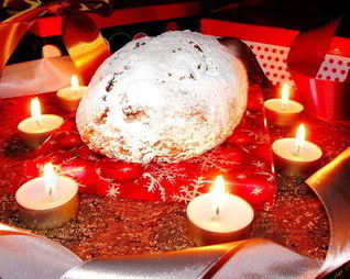 Рождественский творожный Штоллен