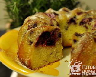 Сочный ягодный кекс