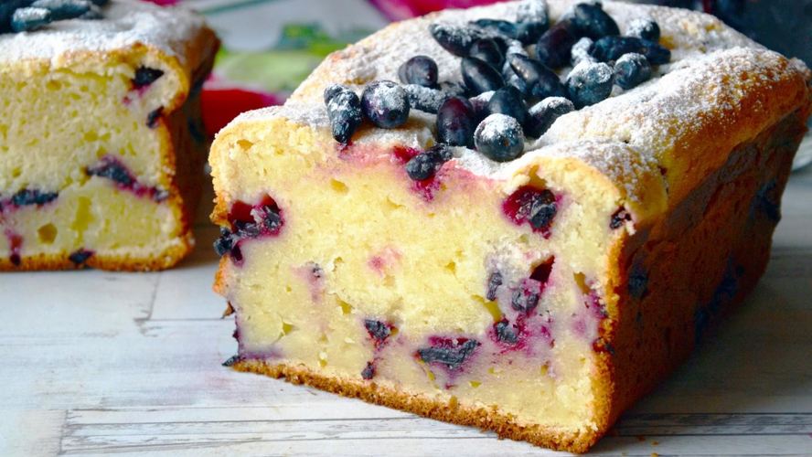 Рецепт творожный кекс с жимолостью