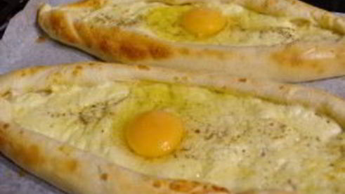 хачапури по-аджарски