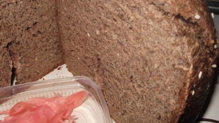 Рецепт черный хлеб с кунжутом