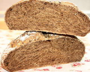 Домашний черный хлеб