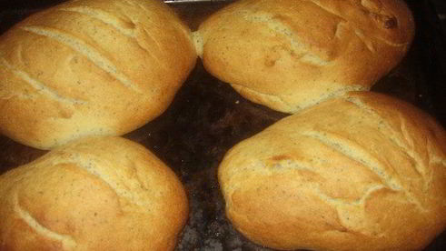 хлеб монж с зернышками мака