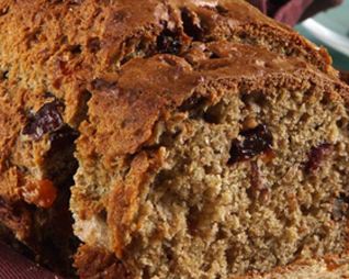 Хлеб с сухофруктами и орехами