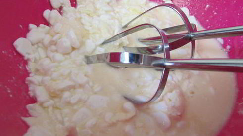 хлеб с творогом и овсяными хлопьями