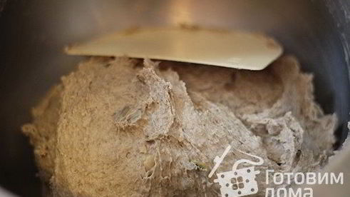 хлеб с творогом и тыквенными семечками на ржаной закваске