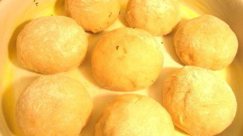 хлеб закусочный с оливками и сыром