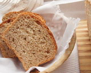 Цельнозерновой хлеб на сыворотке