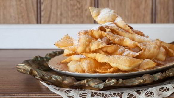 Рецепт Хворост из муки и сметаны