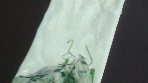 конвертики из теста фило со шпинатом и картофелем