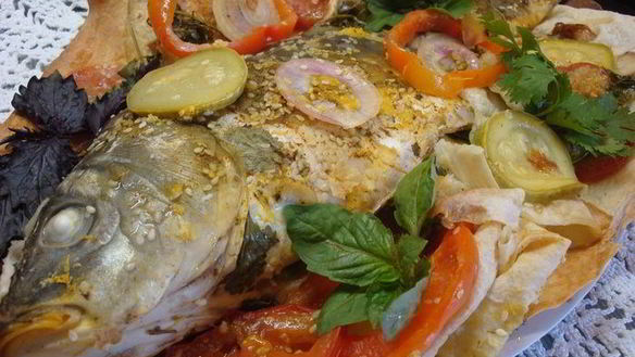 Рецепт Фирменный карп в лаваше