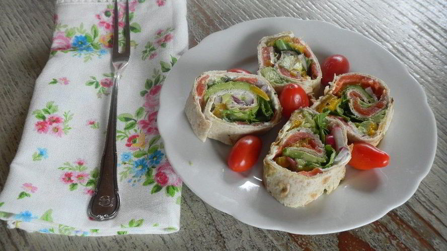 Рецепт лаваш с семгой и огурцом