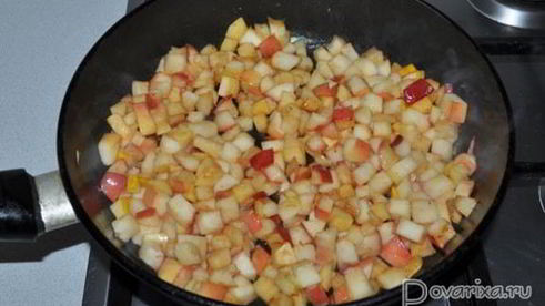 рулет с яблоками из лаваша