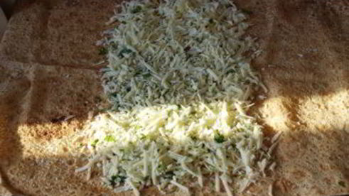 сулугуни в лаваше