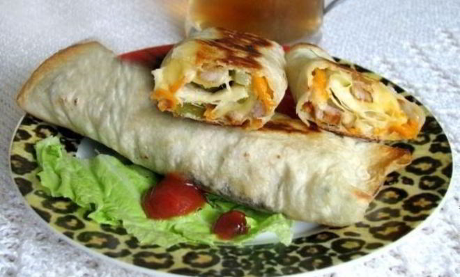 Свинина в лаваше