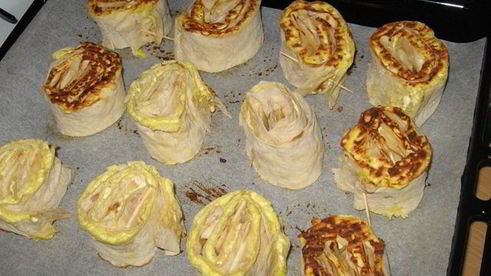 творожные завитки из лаваша