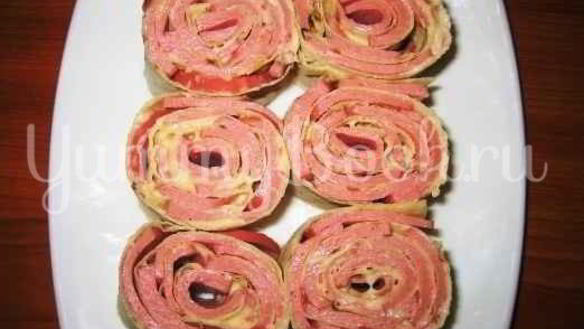 Рецепт Закуска из колбасы в лаваше