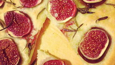 фокачча с инжиром