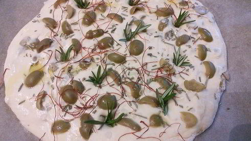 фокачча с оливками