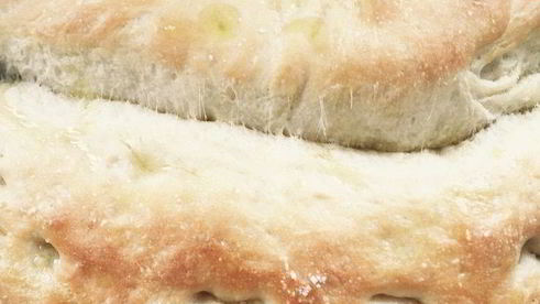 фокачча-сосидж ролл