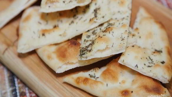 Рецепт Фокачча тонкая без дрожжей