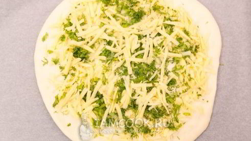 лепешка с сыром и зеленью