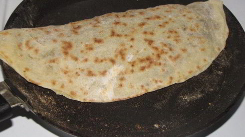 лепешки гезлеме с мясом и картошкой