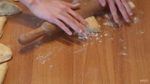 лепешки наан с сыром и зеленью