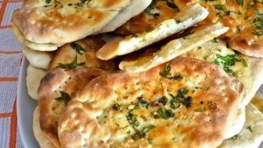 Рецепт лепешки с чесноком и зеленью