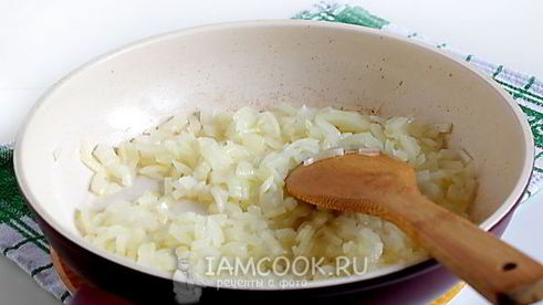 лепешки с начинкой из риса и яйца