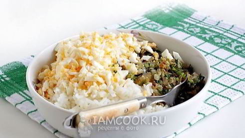 лепешки с начинкой из риса и яйца