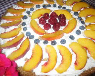 Многозерновая лепешка с фруктами я ягодами