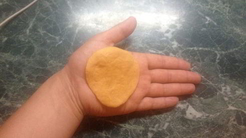 тортилья с томатной пастой