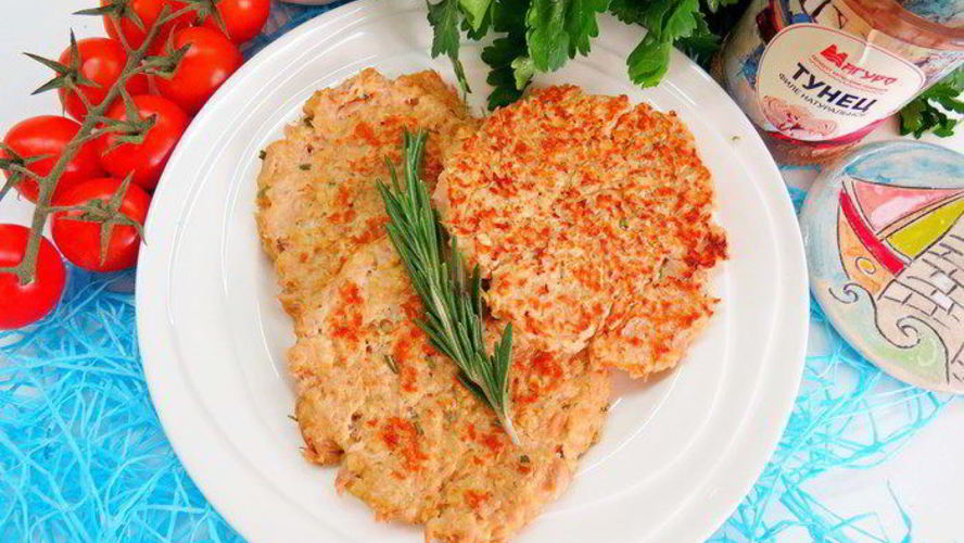 Рецепт творожно-овсяные лепешки с тунцом