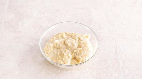 банановые маффины с черной смородиной