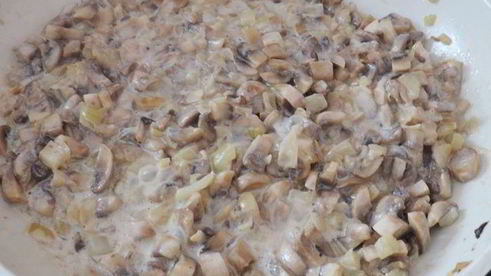 куриные маффины с грибной начинкой