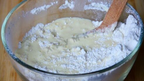 маффины на кефире с джемом в формочках